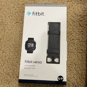 Fitbit versa leather band